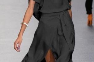Elegante vestido midi con aberturas Thiena, negro