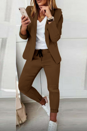 Conjunto pantalón con blazer elegante monocolor Estrena, marrón