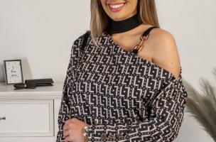 Camiseta elegante con escote asimétrico y estampado geométrico Mathilde, negro-beige
