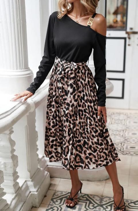 Vestido midi con estampado de leopardo, negro