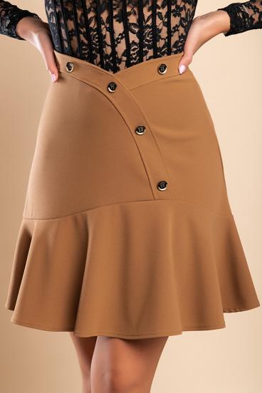 Minifalda con botones decorativos, color camel