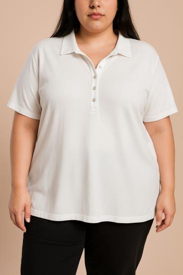 Túnica de talla grande con botones, color blanco.