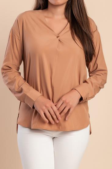 Blusa con escote en "V", camel