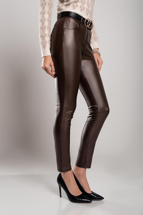 Pantalón ajustado de cuero artificial Roda, marrón