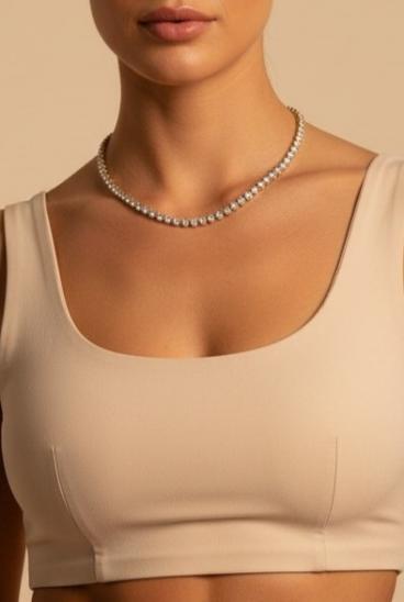 Collar con Diamantes Decorativos, Oro