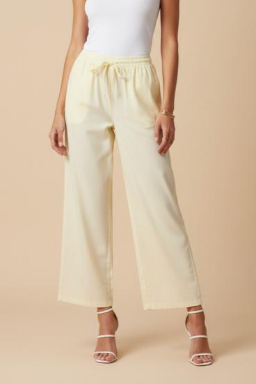 Pantalones anchos, amarillo claro