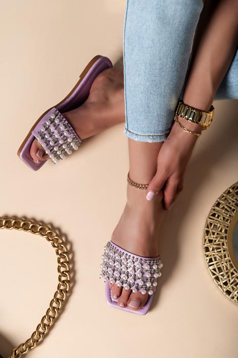 Sandalias con cuentas decorativas, violeta