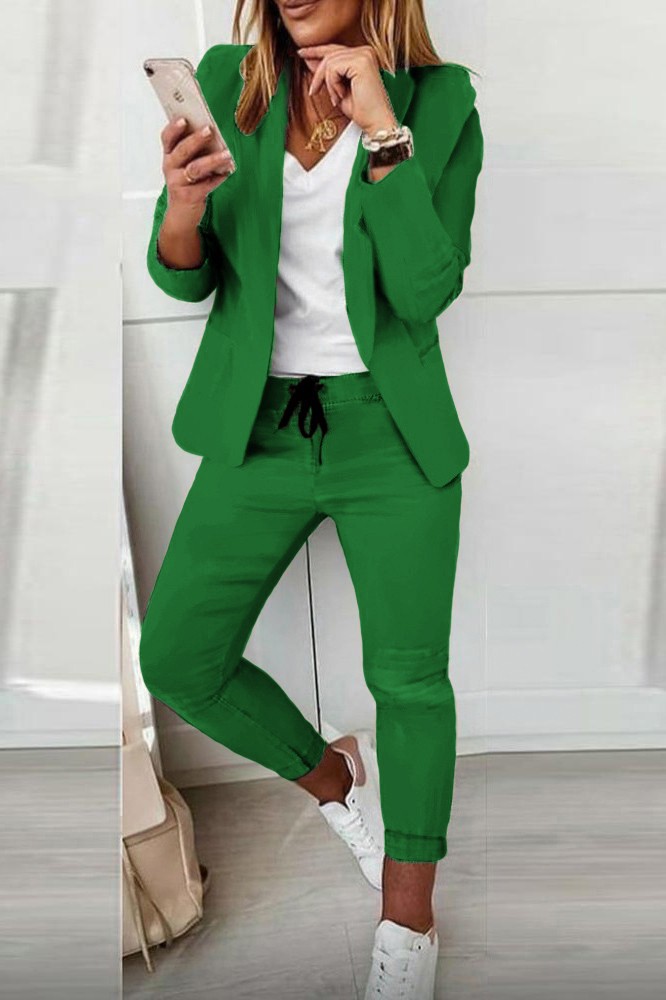 Conjunto pantalón con blazer monocolor verde -49%